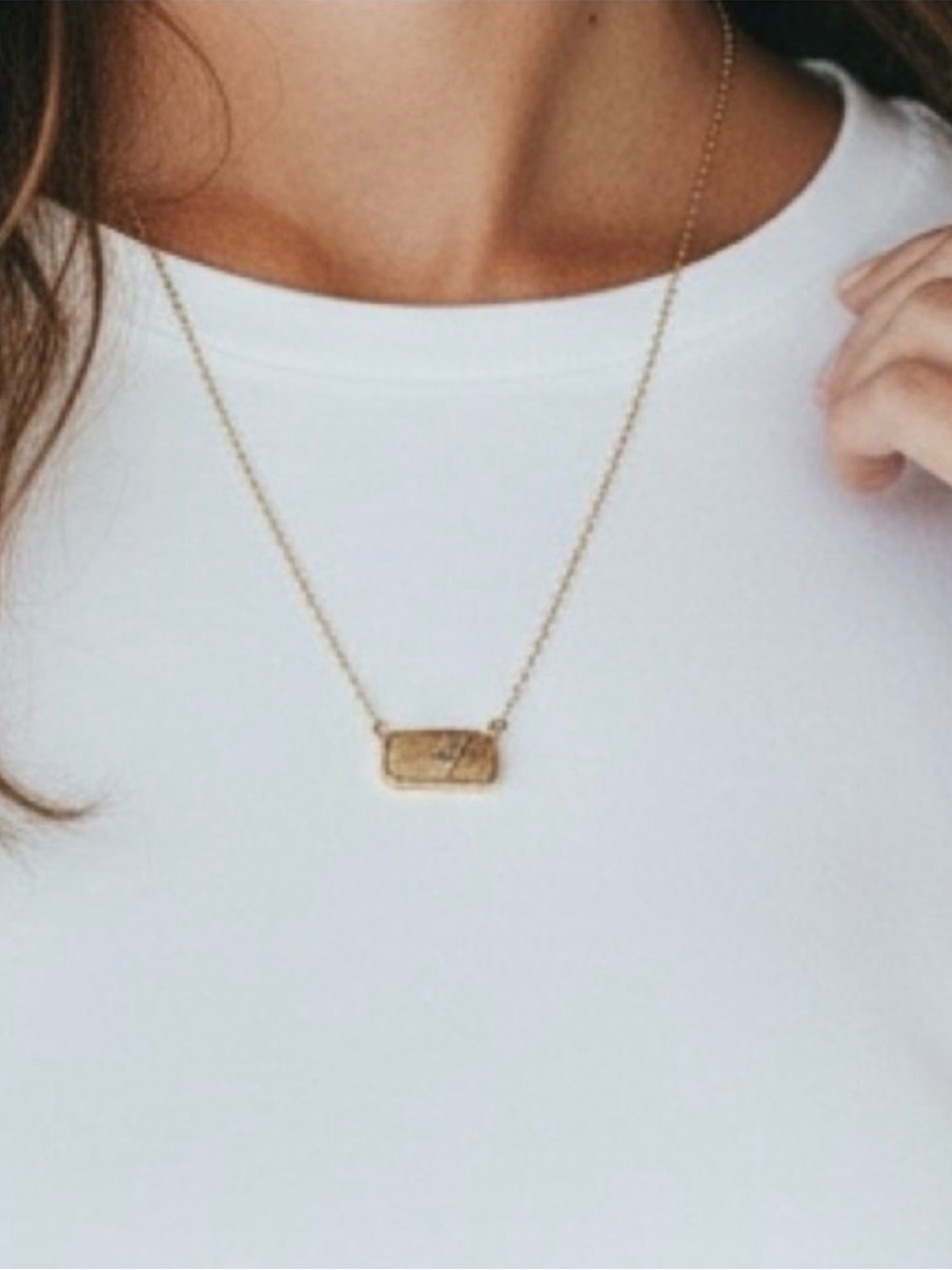 Natural Brown Gold Bar Pendant Necklace